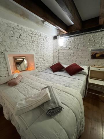 Airbhouse Private Rooms & Apartments Sevilla Exteriér fotografie