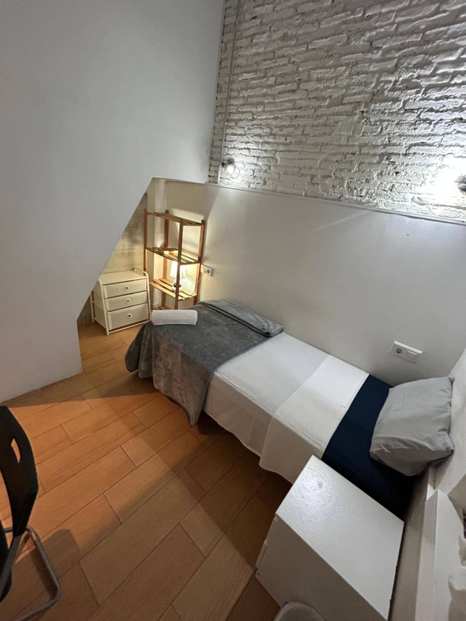 Airbhouse Private Rooms & Apartments Sevilla Exteriér fotografie